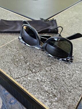 Ray-Ban Black Sunglasses with Black and White Tortoiseshell Trim